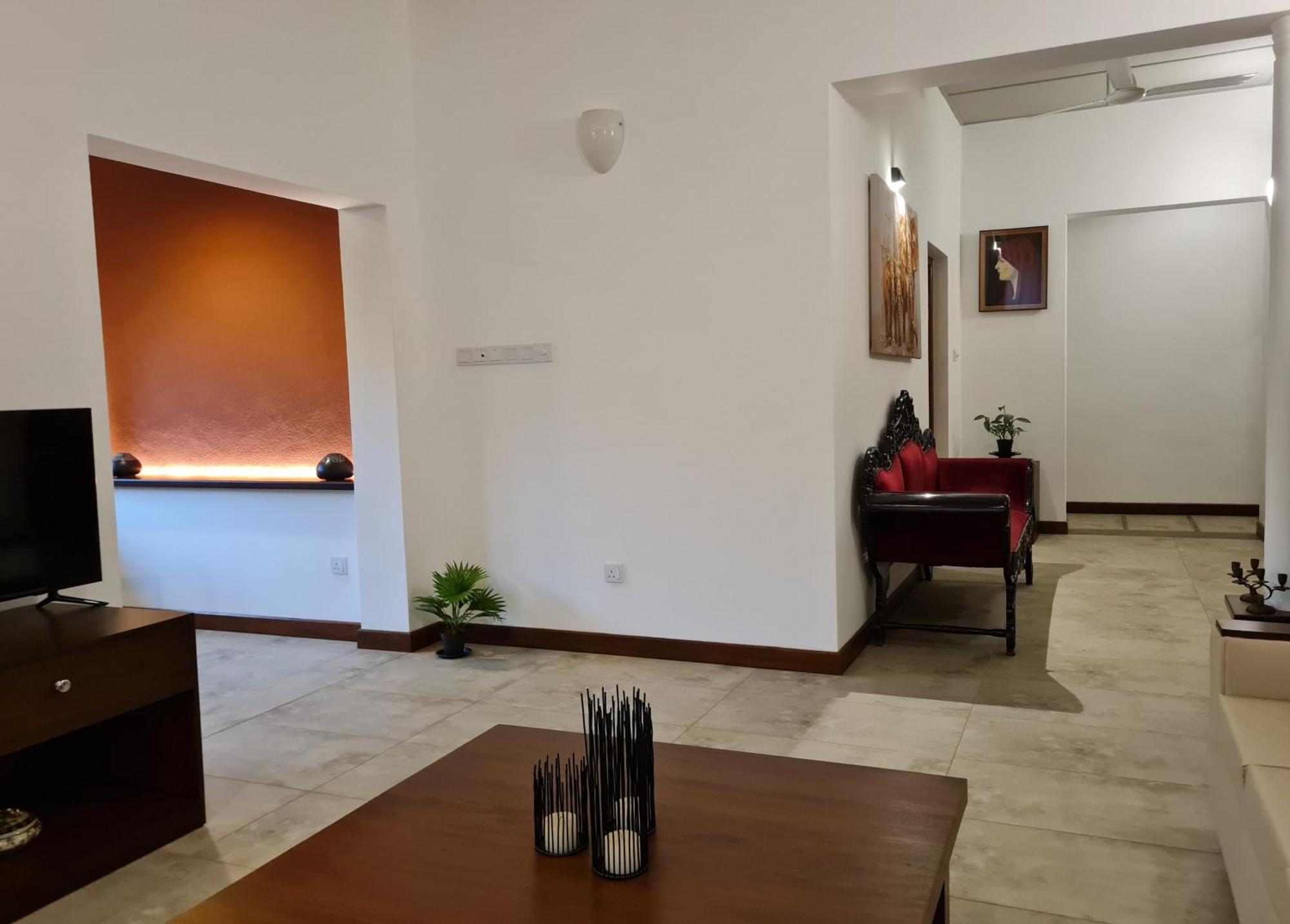 City Oasis 66 Negombo Exterior photo
